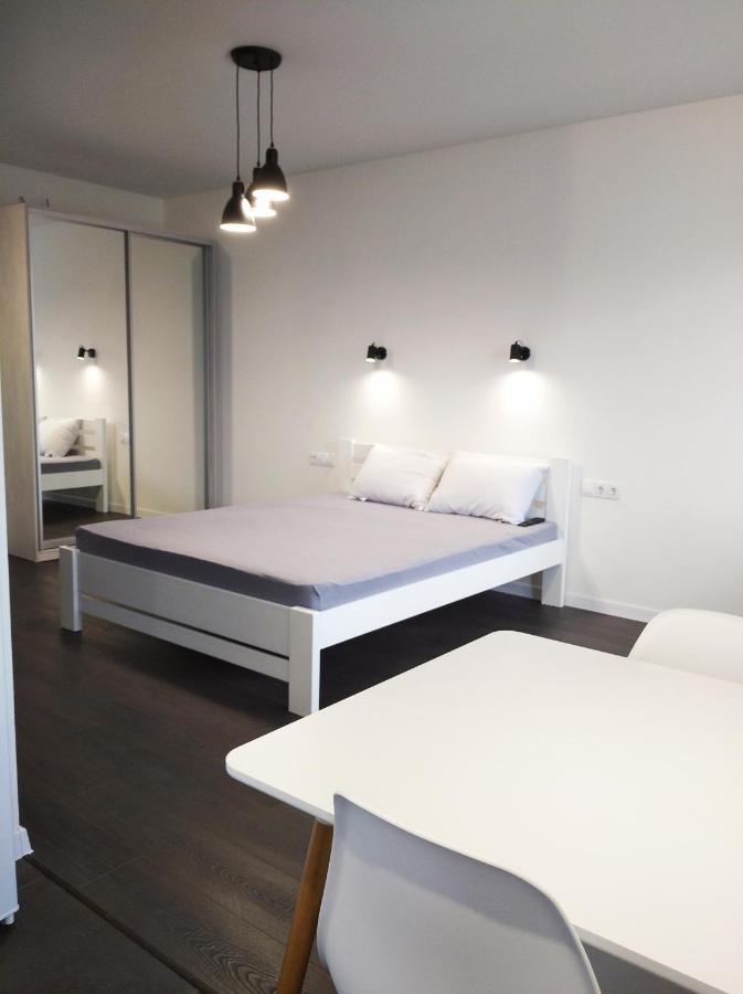 White Apartment โปลตาวา ภายนอก รูปภาพ