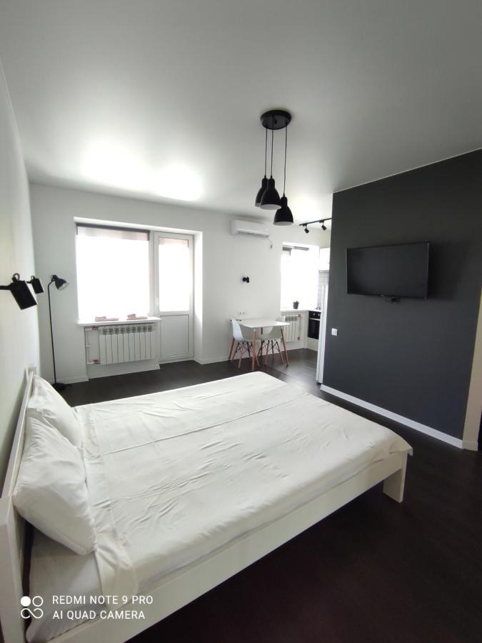 White Apartment โปลตาวา ภายนอก รูปภาพ